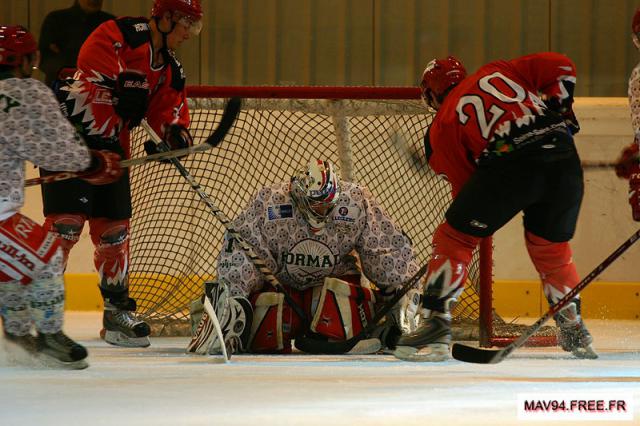 Photo hockey Division 1 - D1 : 8me journe : Neuilly/Marne vs Anglet - Les Bisons au galop