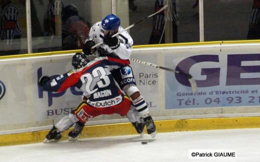 Photo hockey Division 1 - D1 : 8me journe : Nice vs Brest  - Les Aigles au sommet 