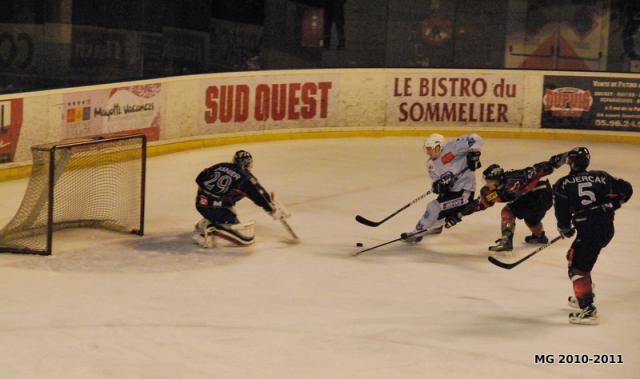 Photo hockey Division 1 - D1 Play Off 1/4 de finale  - match 2 : Bordeaux vs Montpellier  - Dimanche on remet a !