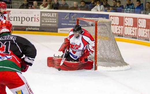 Photo hockey Division 1 - D1 playoff : 1/4 de finale, match 3 : Anglet vs Neuilly/Marne - Neuilly au bout du suspense Photo hockey Division 1 - D1 playoff : 1/4 de finale, match 3 : Anglet vs Neuilly/Marne - Neuilly au bout du suspense