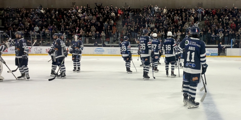 Photo hockey Division 1 - Division 1 - 1/4 de Finale - Match 3 : Dunkerque vs Neuilly/Marne - Dunkerque s�impose en prolongation 