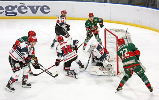 Photo hockey Division 1 - Division 1 - 1/4 de Finale match 2 : Mont-Blanc vs Neuilly/Marne - D1 : Goy et Mont-Blanc doublent la mise