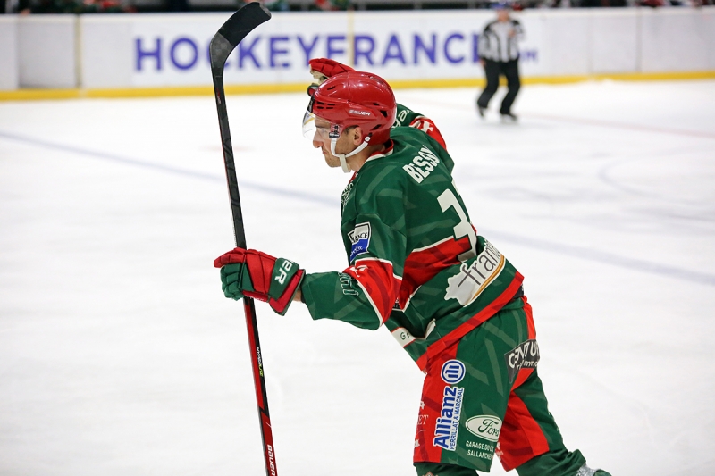 Photo hockey Division 1 - Division 1 - 1/4 de Finale match 2 : Mont-Blanc vs Neuilly/Marne - D1 : Goy et Mont-Blanc doublent la mise