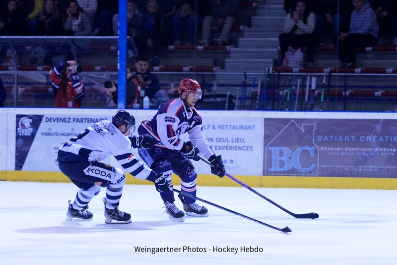 Photo hockey Division 1 - Division 1 - 1/8 de Finale - Match 1 : Lyon vs Dunkerque - � Les Lions rugissent dans l�acte I ! �