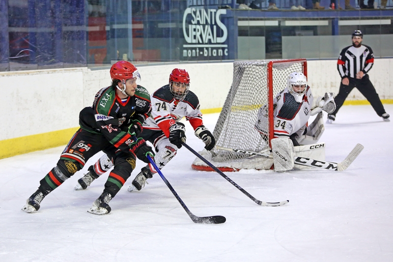 Photo hockey Division 1 - Division 1 - 1/8 de Finale - Match 2 : Mont-Blanc vs Neuilly/Marne - Mont-Blanc force un match 3!