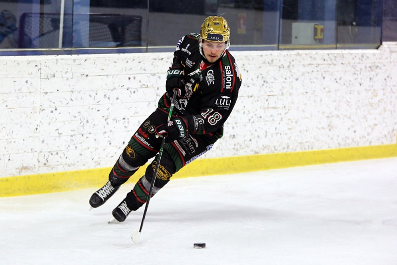 Photo hockey Division 1 - Division 1 - 1/8 de Finale - Match 2 : Mont-Blanc vs Tours  - Mont-Blanc arrache un match 3 !