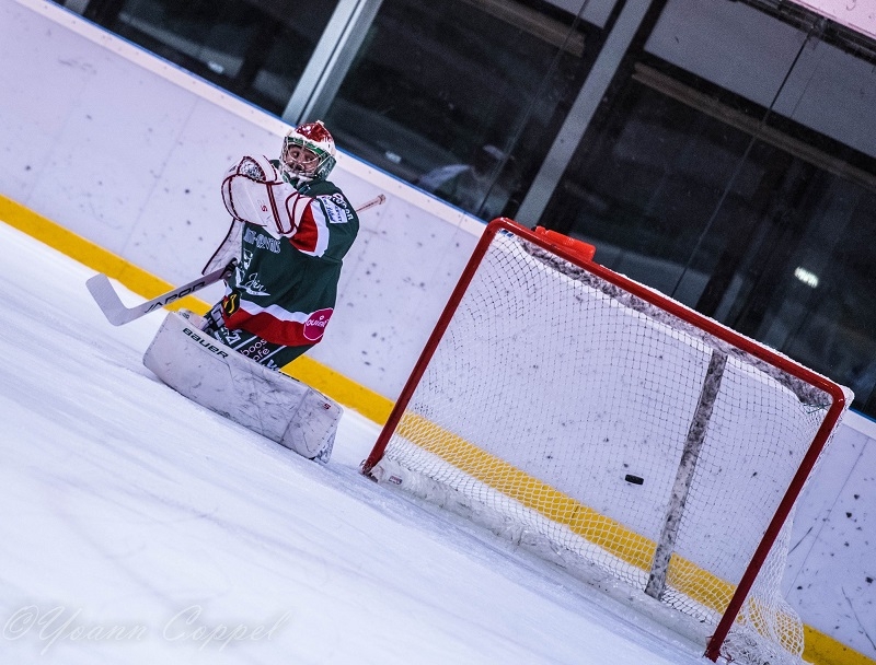 Photo hockey Division 1 - Division 1 : 11me journe : Mont-Blanc vs Cergy-Pontoise - Cergy trne, Mont-Blanc trs loin du compte...