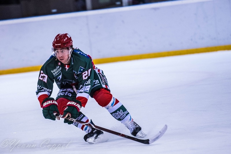 Photo hockey Division 1 - Division 1 : 11me journe : Mont-Blanc vs Cergy-Pontoise - Cergy trne, Mont-Blanc trs loin du compte...