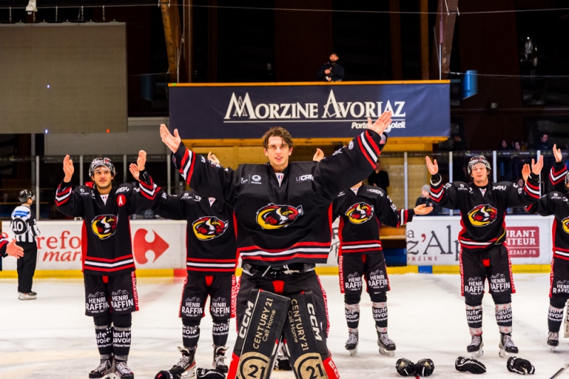 Photo hockey Division 1 - Division 1 : 11me journe : Morzine-Avoriaz vs Neuilly/Marne - C