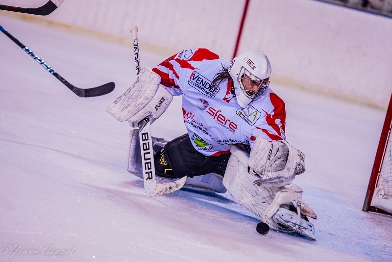Photo hockey Division 1 - Division 1 : 12me journe : Mont-Blanc vs La Roche-sur-Yon - La Roche ensevelit le Yti