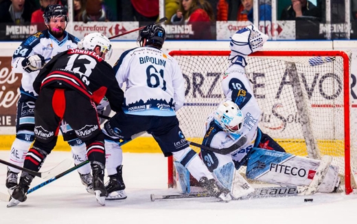 Photo hockey Division 1 - Division 1 : 13me journe : Morzine-Avoriaz vs Tours  - Tours revient de loin!