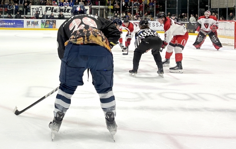 Photo hockey Division 1 - Division 1 : 15�me journ�e : Dunkerque vs Valenciennes - Valenciennes remporte le derby du Nord face � Dunkerque