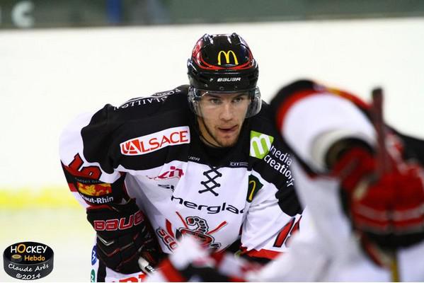 Photo hockey Division 1 - Division 1 : 16me journe : Courbevoie  vs Mulhouse - Les Coqs retrouvent le got de la victoire