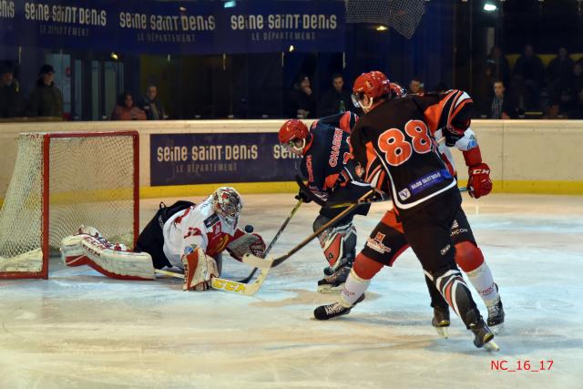 Photo hockey Division 1 - Division 1 : 16me journe : Neuilly/Marne vs Brianon  - Brianon enfonce les Bisons