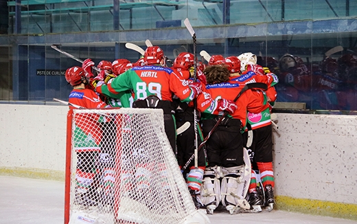 Photo hockey Division 1 - Division 1 : 18me journe : Mont-Blanc vs Brest  - La victoire du Cur!