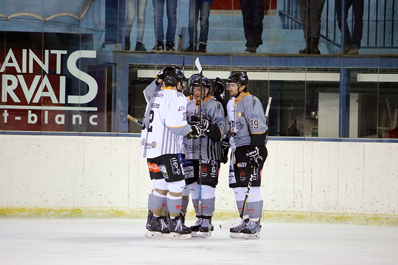 Photo hockey Division 1 - Division 1 : 18me journe : Mont-Blanc vs Brest  - La victoire du Cur!
