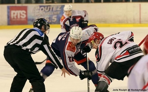 Photo hockey Division 1 - Division 1 : 18me journe : Montpellier  vs Neuilly/Marne - VIPERS VS BISONS