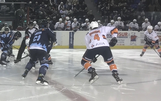Photo hockey Division 1 - Division 1 : 1re journe : Tours  vs Montpellier  - Tours dmarre en fanfare
