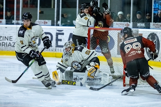 Photo hockey Division 1 - Division 1 : 20�me journ�e : Morzine-Avoriaz vs Strasbourg  - L