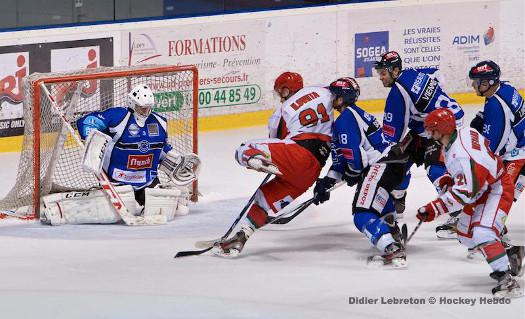 Photo hockey Division 1 - Division 1 : 20me journe : Nantes  vs Courbevoie  - Un match de gardiens !