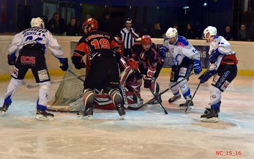 Photo hockey Division 1 - Division 1 : 23me journe : Neuilly/Marne vs Courchevel-Mribel-Pralognan - Les Bouqetins s