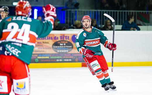 Photo hockey Division 1 - Division 1 : 26me journe : Anglet vs Neuilly/Marne - Anglet au finish