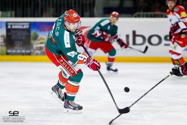 Photo hockey Division 1 - Division 1 : 26me journe : Anglet vs Neuilly/Marne - Anglet au finish