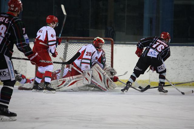Photo hockey Division 1 - Division 1 : 26me journe : Mont-Blanc vs Courbevoie  - Mont-Blanc termine par un succs