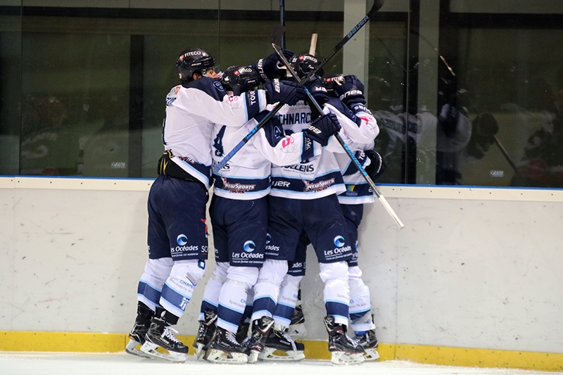 Photo hockey Division 1 - Division 1 : 26me journe : Mont-Blanc vs Tours  - D1 : Les Ytis se prparent au mieux