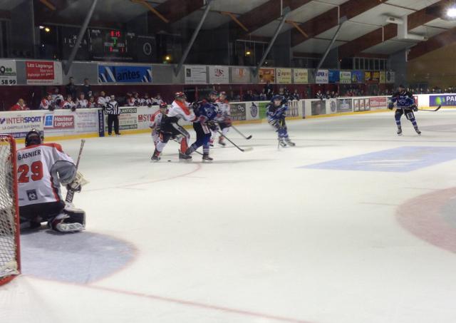 Photo hockey Division 1 - Division 1 : 26me journe : Nantes  vs Bordeaux - Bordeaux arrache la victoire au Petit Port