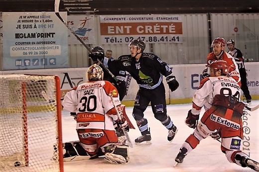 Photo hockey Division 1 - Division 1 : 26me journe : Tours  vs Cholet  - D1 : Tours retrouve le chemin de la victoire