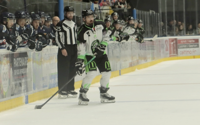 Photo hockey Division 1 - Division 1 : 2me journe : Dunkerque vs Epinal  - pinal ressort vainqueur de ce premier choc 