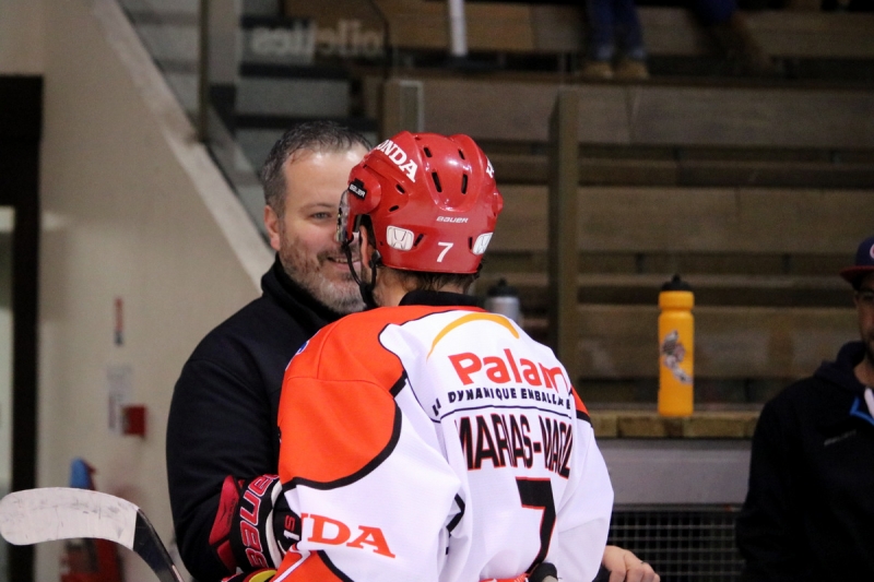 Photo hockey Division 1 - Division 1 : 3me journe : Mont-Blanc vs Cholet  - D1 : Le Yti, matre dans son antre