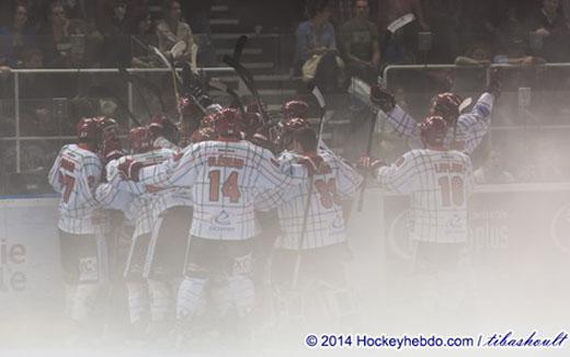 Photo hockey Division 1 - Division 1 : 3ème journée : Tours vs Mont-Blanc - Le Mont-Blanc dans le brouillard Photo hockey Division 1 - Division 1 : 3ème journée : Tours vs Mont-Blanc - Le Mont-Blanc dans le brouillard