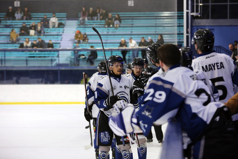 Photo hockey Division 1 - Division 1 : 4me journe : Mont-Blanc vs Nantes - Mont-Blanc, cest renversant!