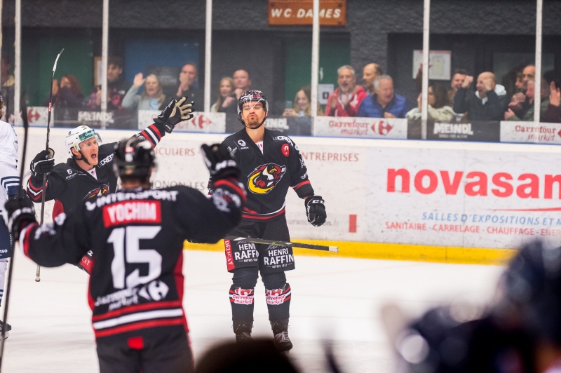 Photo hockey Division 1 - Division 1 : 4me journe : Morzine-Avoriaz vs Dunkerque - Les Corsaires  l