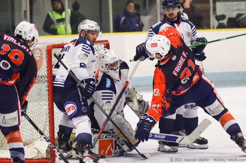 Photo hockey Division 1 - Division 1 : 7ème journée : Clermont-Ferrand vs Dunkerque - Clermont réagit mais perd
