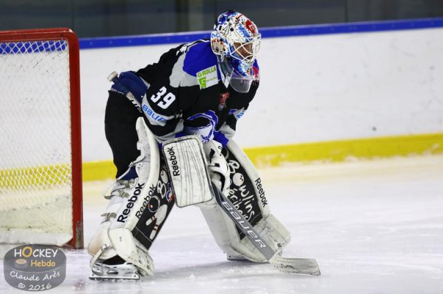 Photo hockey Division 1 - Division 1 : 7me journe : Courchevel-Mribel-Pralognan vs Mulhouse - Piqure du Scorpion en mort subite !