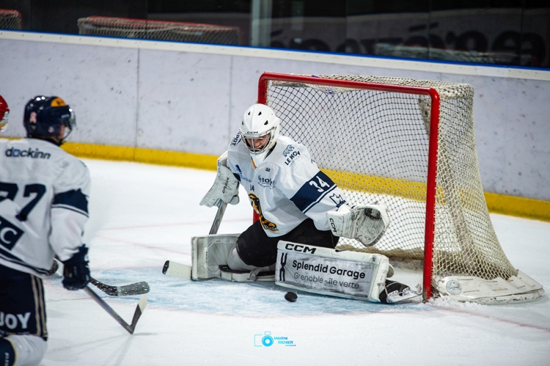 Photo hockey Division 1 - Division 1 : 7me journe : Mont-Blanc vs Villard-de-Lans - Le Yti chasse difficilement les Ours !