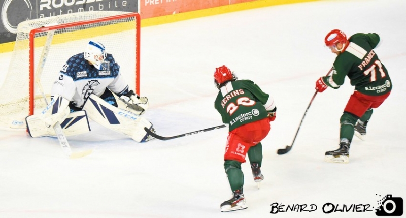 Photo hockey Division 1 - Division 1 : 9me journe : Cergy-Pontoise vs Marseille - Le festival des Jokers
