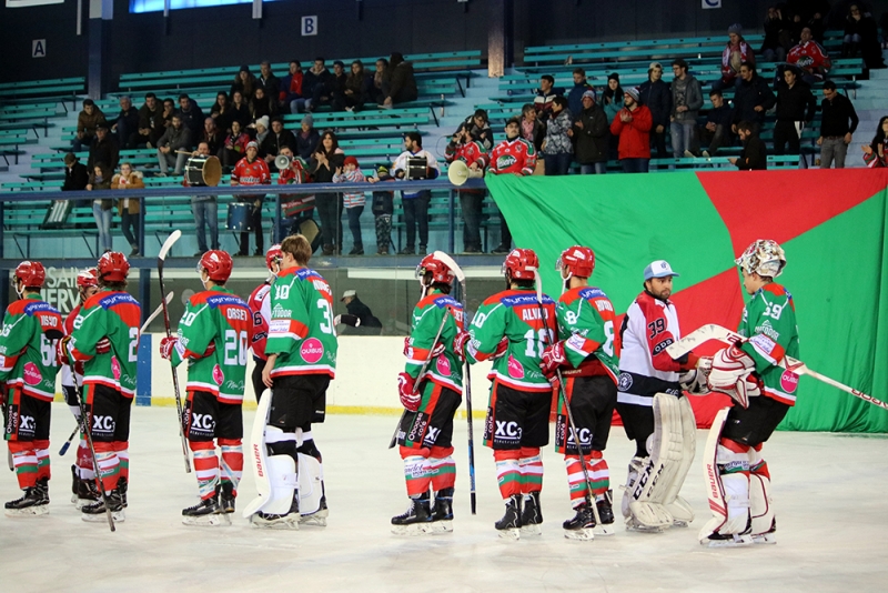 Photo hockey Division 1 - Division 1 : 9me journe : Mont-Blanc vs Annecy - Le Chevalier refroidi