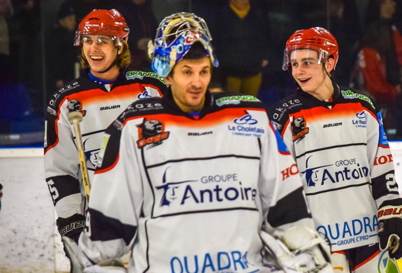 Photo hockey Division 1 - Division 1 : Epinal (Les Wildcats) - Division 1 - Présentation Epinal Photo hockey Division 1 - Division 1 : Epinal (Les Wildcats) - Division 1 - Présentation Epinal
