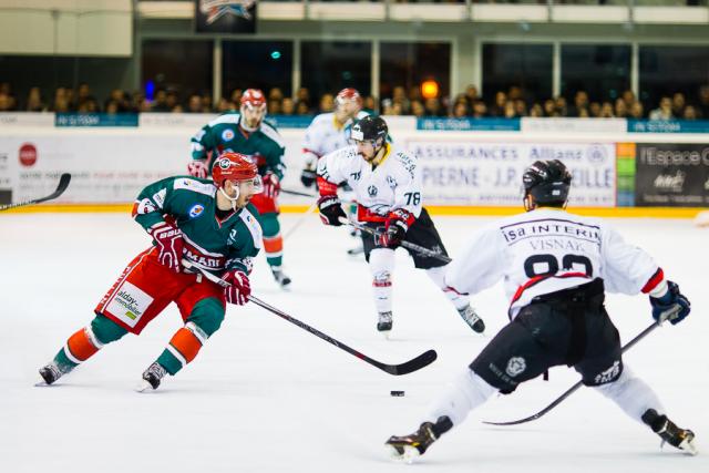 Photo hockey Division 1 - Division 1 : finale, match 3 : Anglet vs Nice - Et a continue