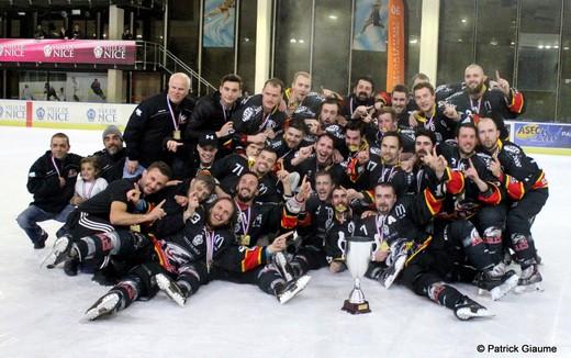Photo hockey Division 1 - Division 1 : finale, match 5 : Nice vs Anglet - Les Aigles de Nice champions !