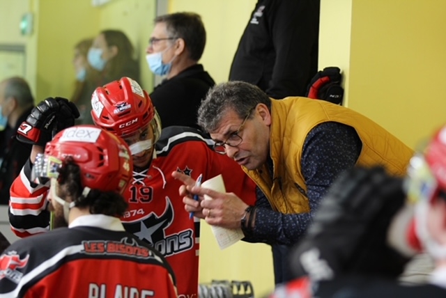 Photo hockey Division 1 - Division 1 : Neuilly/Marne (Les Bisons) - "Il tait important d