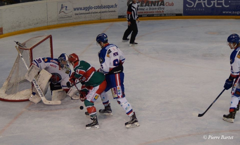 Photo hockey Division 1 - Division 1 : Playoff, demi-finale, match 1 : Anglet vs Mulhouse - D1 : Un air de finale