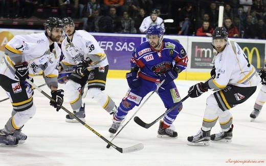 Photo hockey Division 1 - Division 1 : Playoff, finale, match 2 : Mulhouse vs Brest  - D1 : Les Scorpions pilotent le navire Brestois