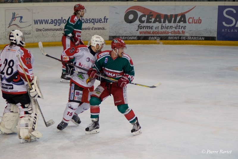 Photo hockey Division 1 - Division 1 : Playoff, quart de finale, match 2 : Anglet vs La Roche-sur-Yon - D1 : Sans trop souffrir
