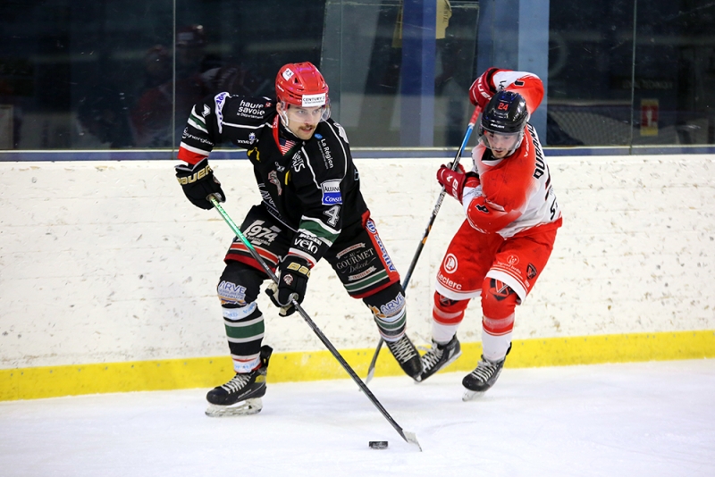 Photo hockey Division 1 - Division 1 - Poule de Maintien - J6 : Mont-Blanc vs Valenciennes - Diables aux enfers, Mont-Blanc maintenu!