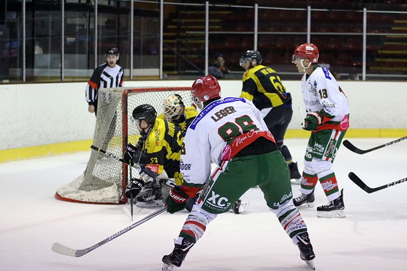 Photo hockey Division 1 - Division 1 - poule de maintien 3me journe : Chambry vs Mont-Blanc - Mont-Blanc et son public ont vaincu Chambry